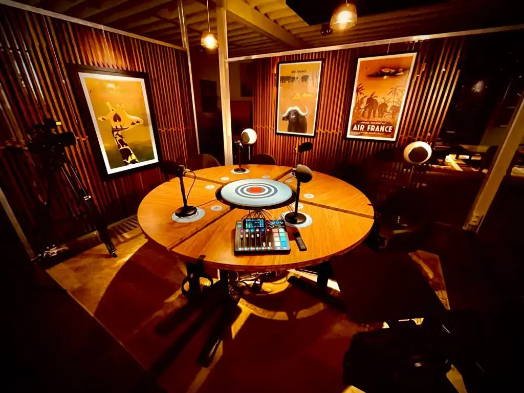 Table_podcast